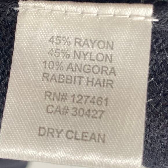 Wildfox Sweater Plunging V Neck Gold Sequins Heart Graphic Black Womens Medium - Picture 8 of 8